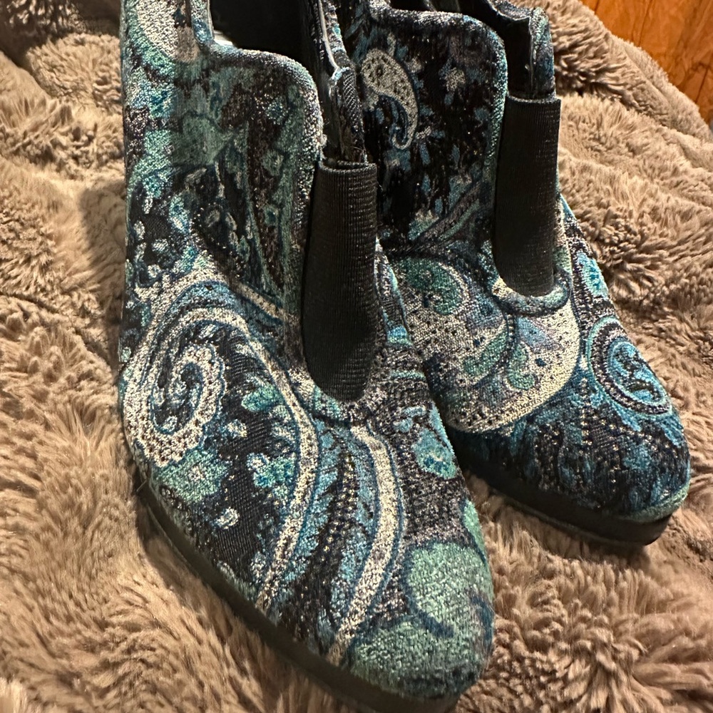 Diba Ankle Boots Multi-colored Women’s Size 6